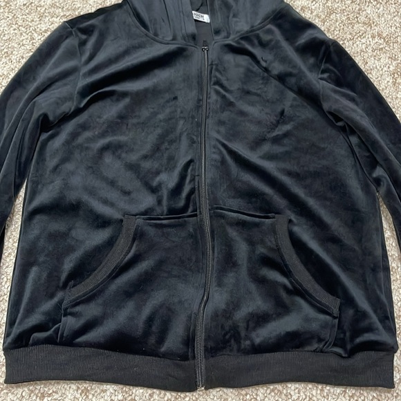 Hot Touch Black Velvet Jacket Size M - Picture 2 of 7